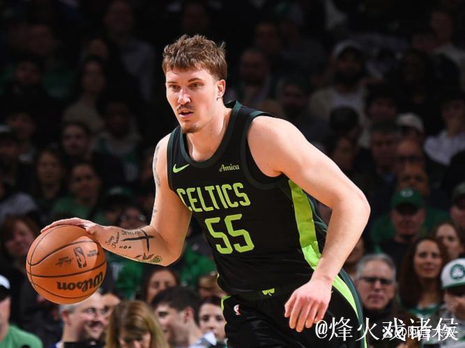 绿军4连胜送雄鹿3连败 状元榜眼对话合计19中4